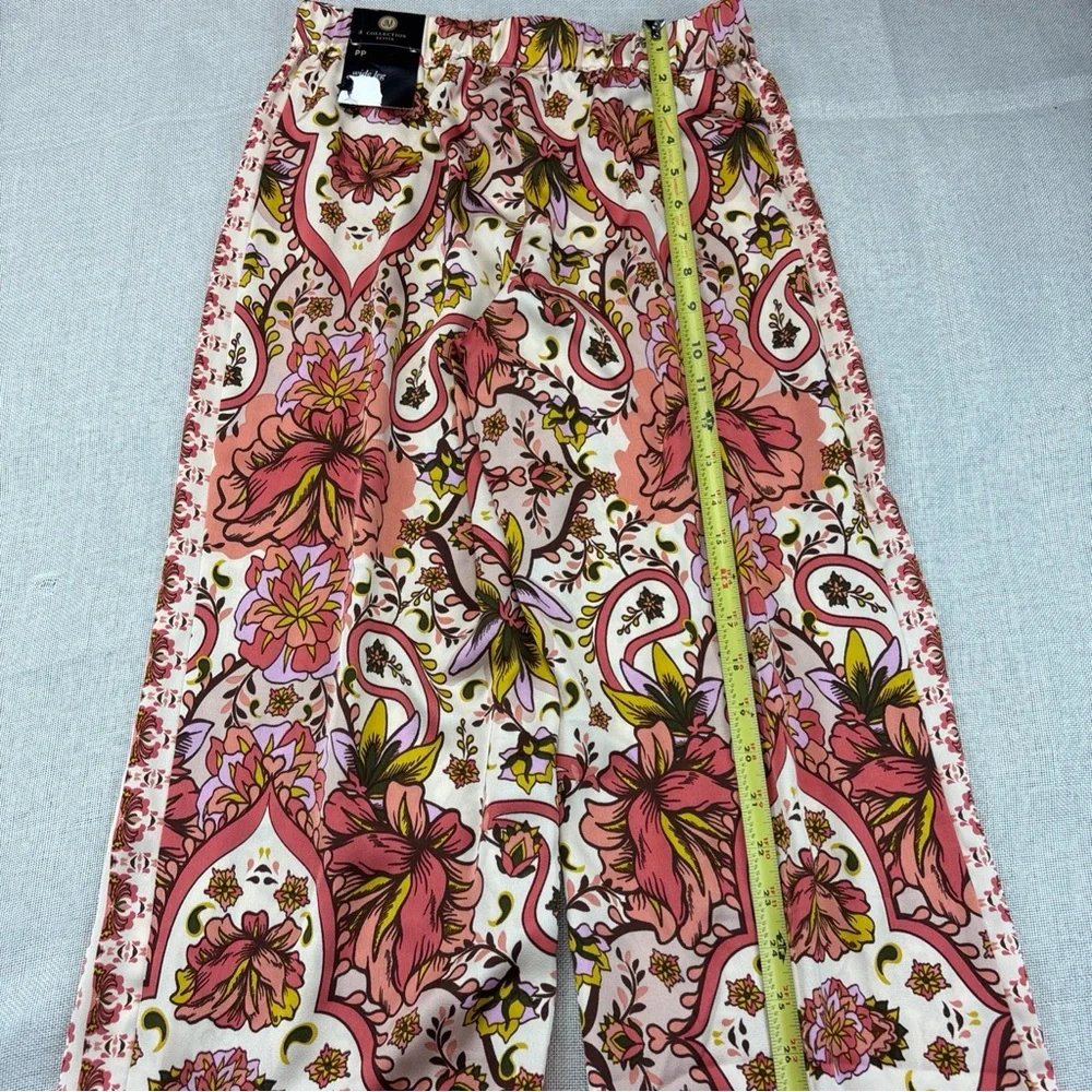 Jm Collection Petite Medallion Melody Satin Pants Size PP - Picture 9 of 11